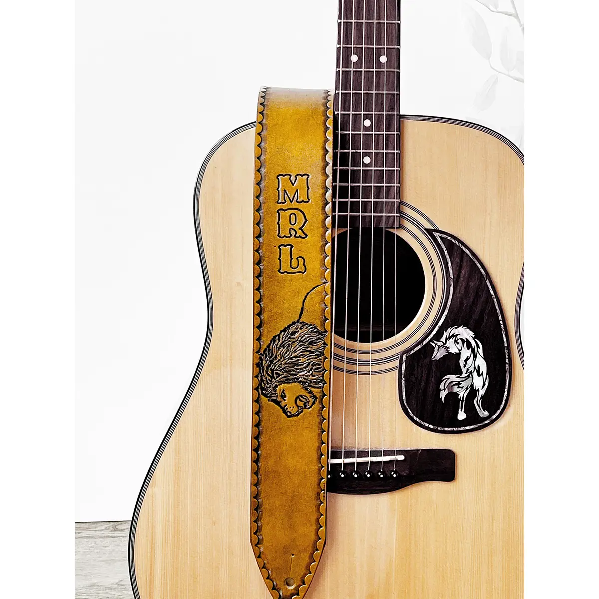 Lion Custom Leather Guitar Strap